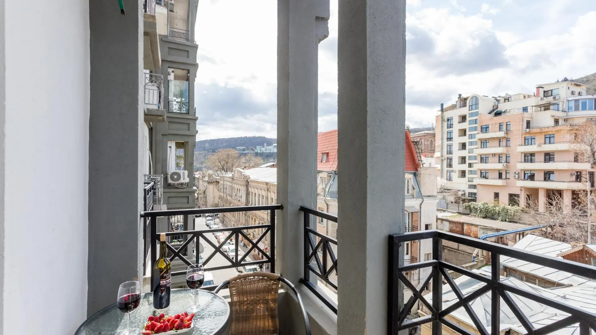 The Perfect Duo Apartment Tbilisi Georgia